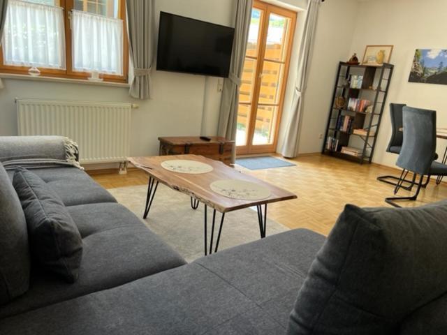 Apartment Auszeit Am Breitenbach - Ruhig Gelegen, Schoene Sonnenterrasse Schliersee Esterno foto